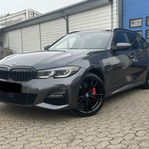 BMW M135i efter professionel bilpleje i Horsens med flot og velplejet finish
