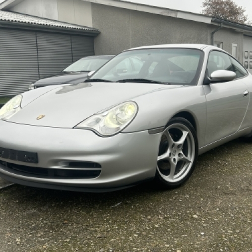 Porsche 911 med flot finish efter bilpleje i Horsens