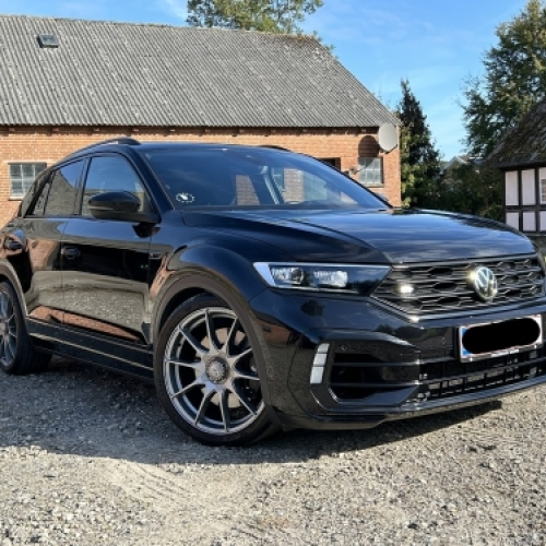 VW T-Roc R efter keramisk coating i Horsens med blank lak og velplejet finish